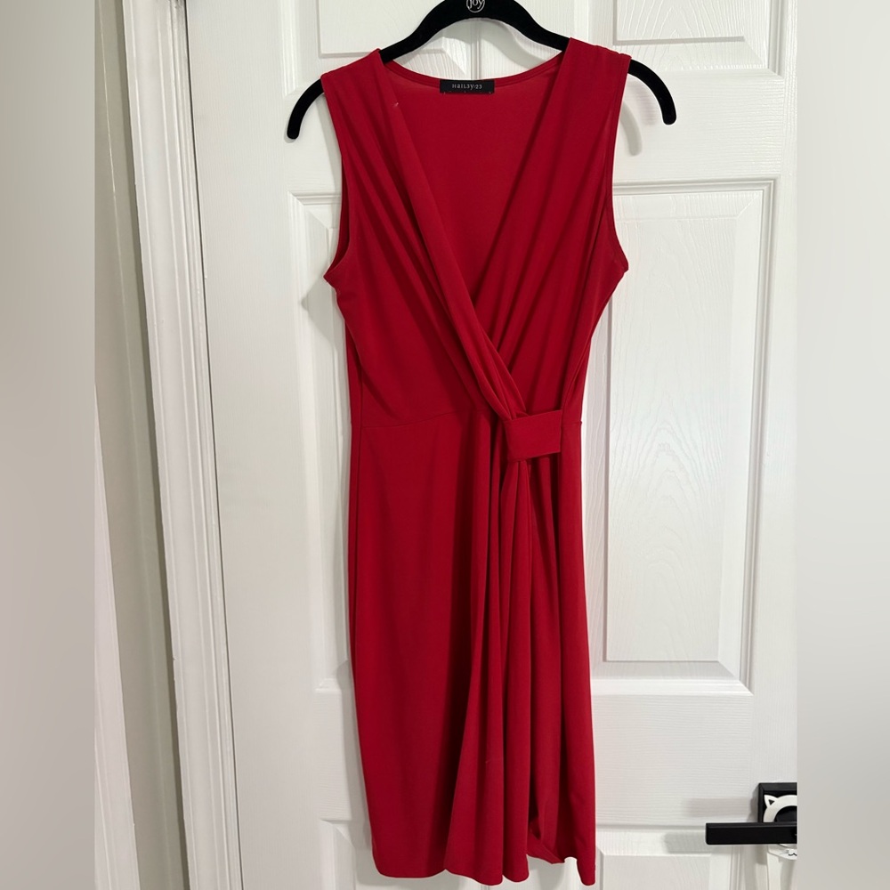 Elegant Red Wrap Sleeveless Dress